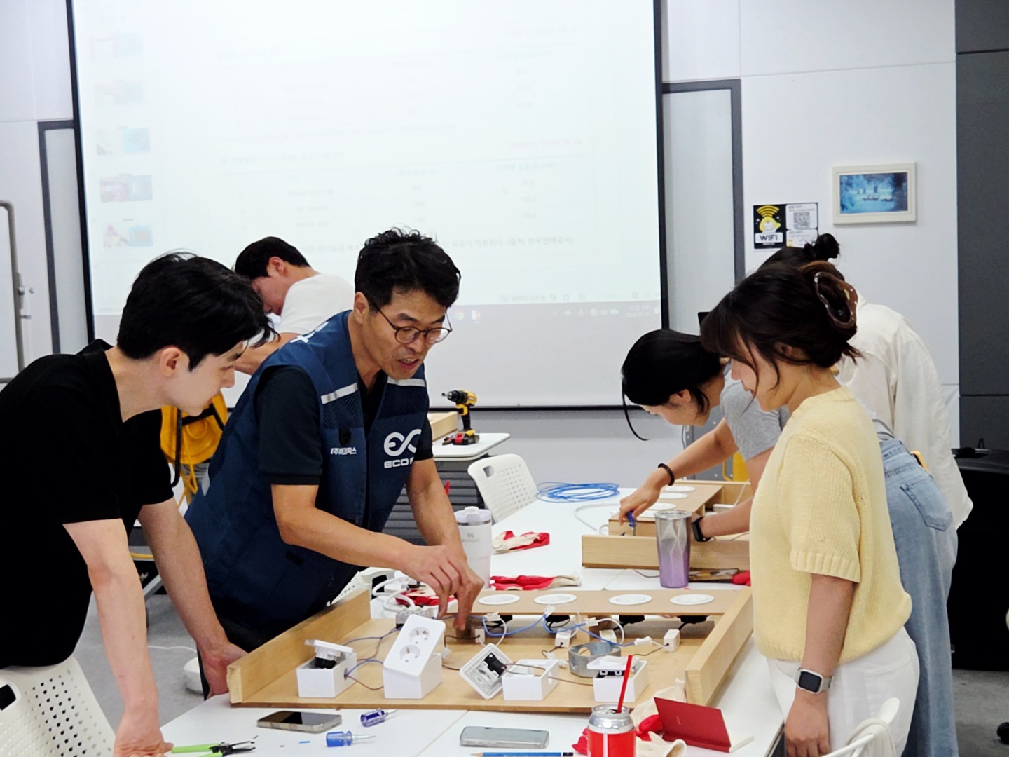 (260811)_세종청년센터,_지역특화_청년사업_‘사이사이_공방’_운영_사이사이_공방_실습_사진.jpg